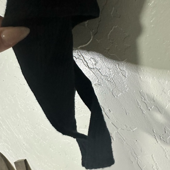 Ribbed Abercrombie bodysuit - Picture 2 of 4